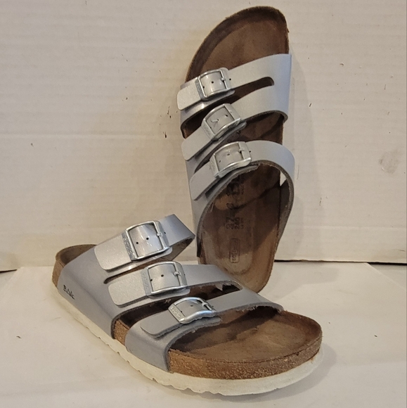 BIRKENSTOCK BETULA SILVER 3 STRAP SANDALS (sz US‎ 6 or Euro 37) - Picture 1 of 6